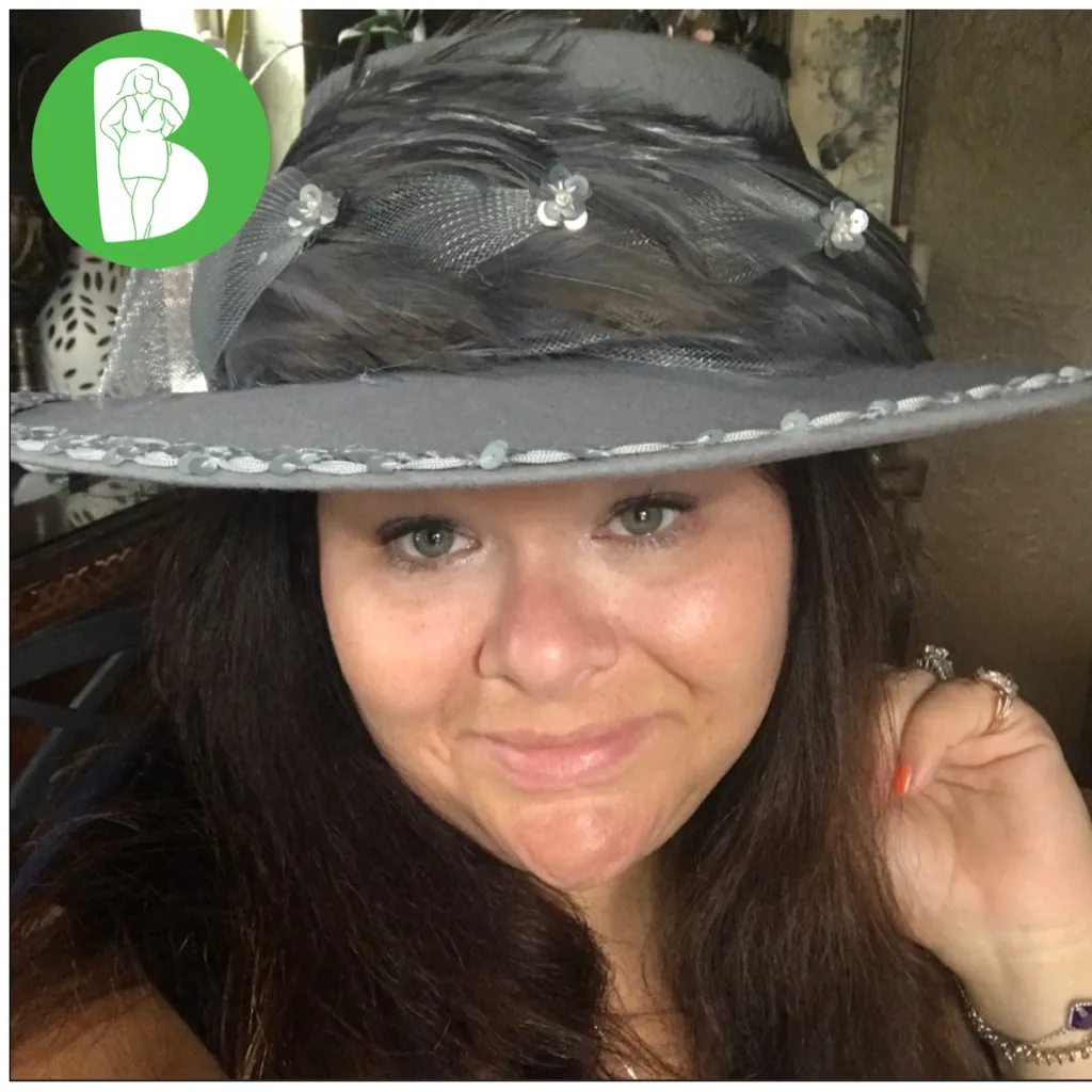 GRAY WOOL WIDE BRIMMED HAT WITH FEATHER TRIM - Image 2