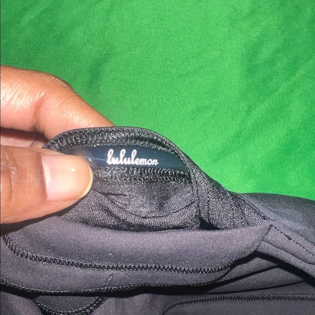 lululemon athletica Black Camouflage Spandex Bike Shorts size 12 - Image 5