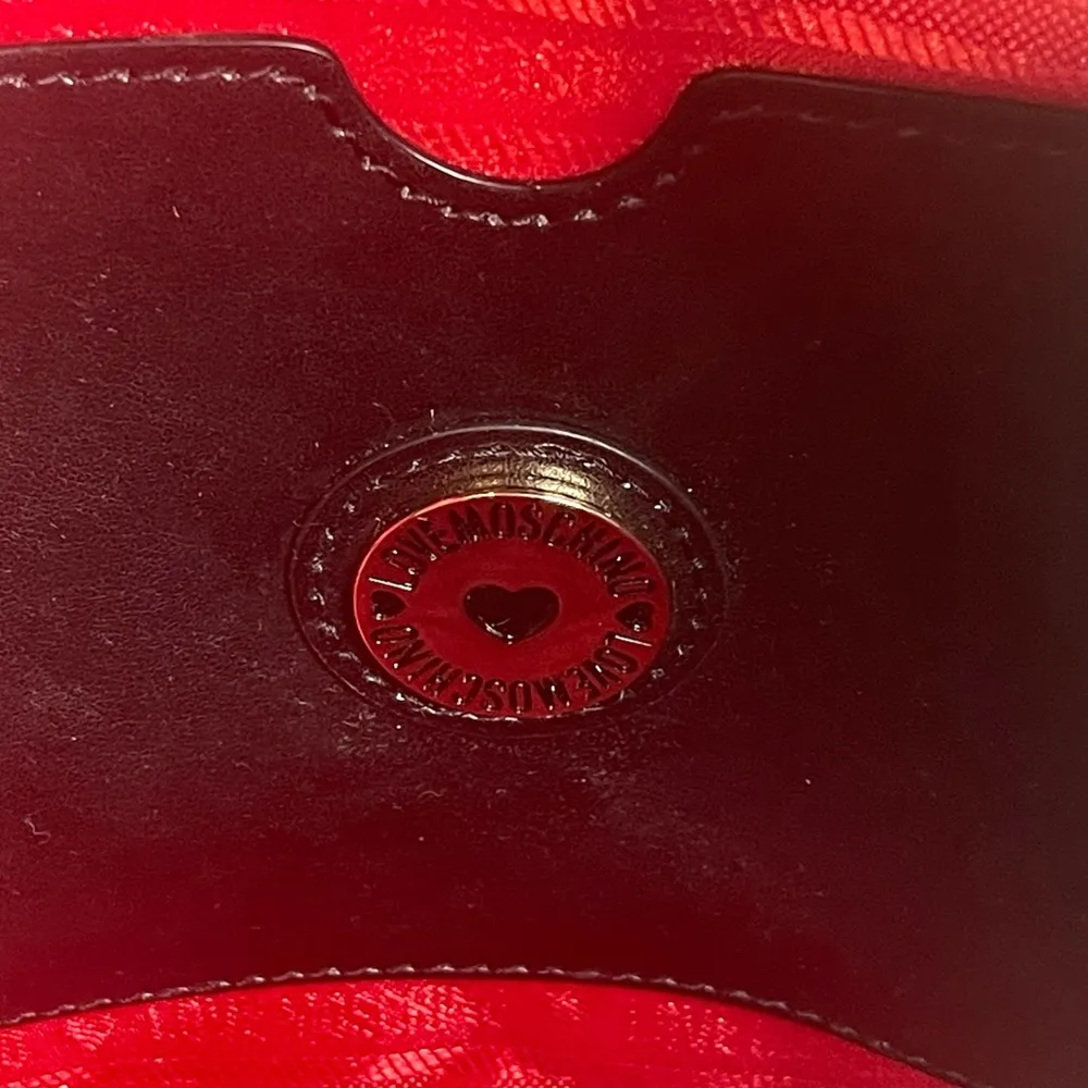 new Love Moschino ❤︎︎ Quilted Logo Hardware Backpack ❤︎︎ Black Gold Hardware ❤︎︎ - Image 11