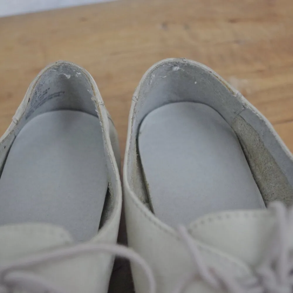 Tamaris Nubuck Leather Perforated Derby Flats Size 39 White - Image 4