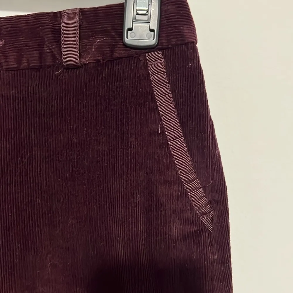 Banana Republic The Martin Fit Corduroy Pants Burgundy Size 0 EUC - Image 4