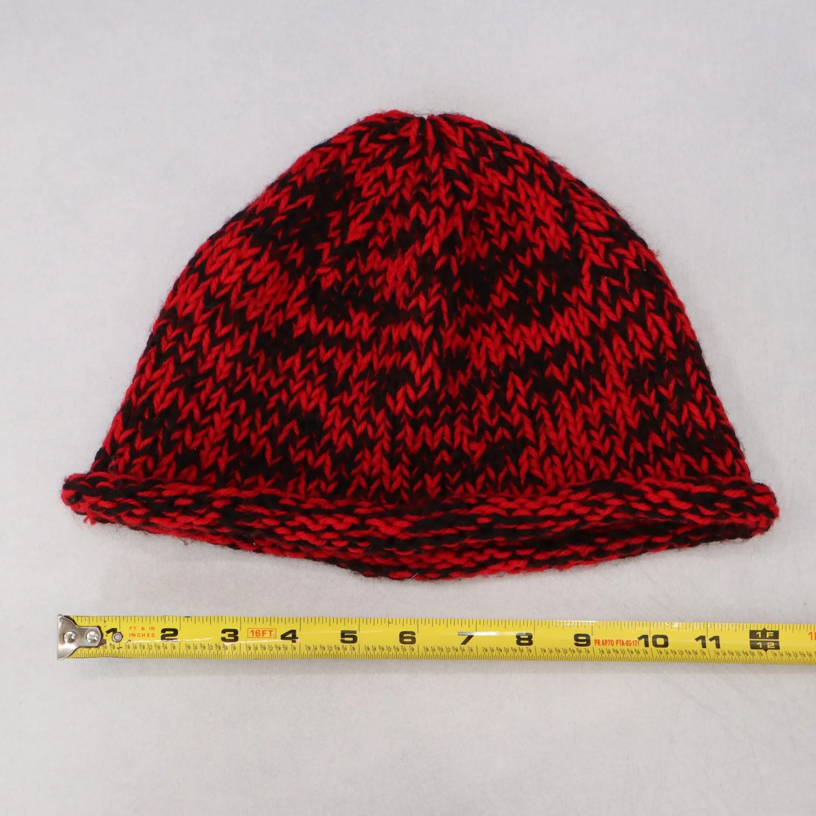 Red Crochet Cable Knit Black Skater Vintage Y2K Cottage Beanie Cap Hat OS - Image 6