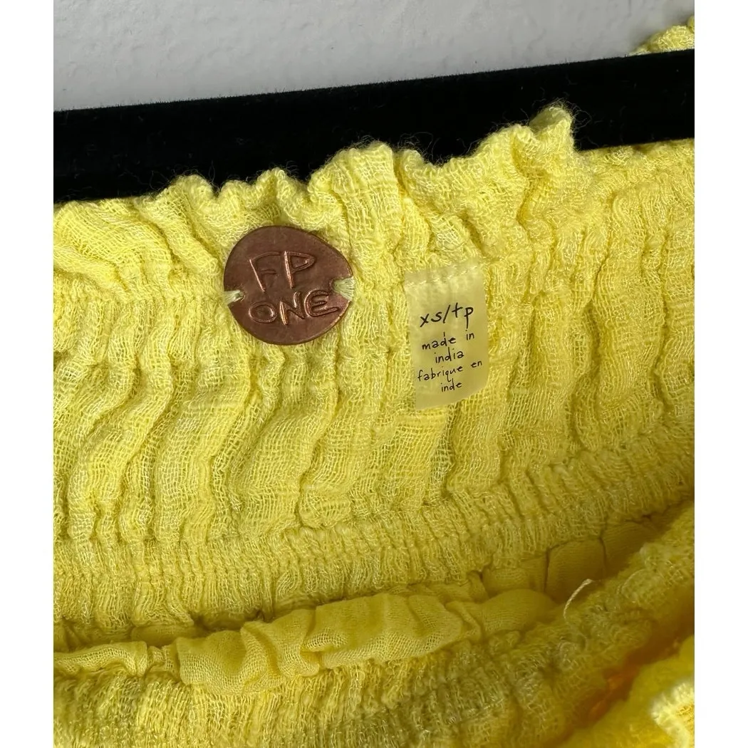 FREE PEOPLE FP ONE Floral Embroidered Cut Out Gauze Off Shoulder Crop Top XS - Image 4