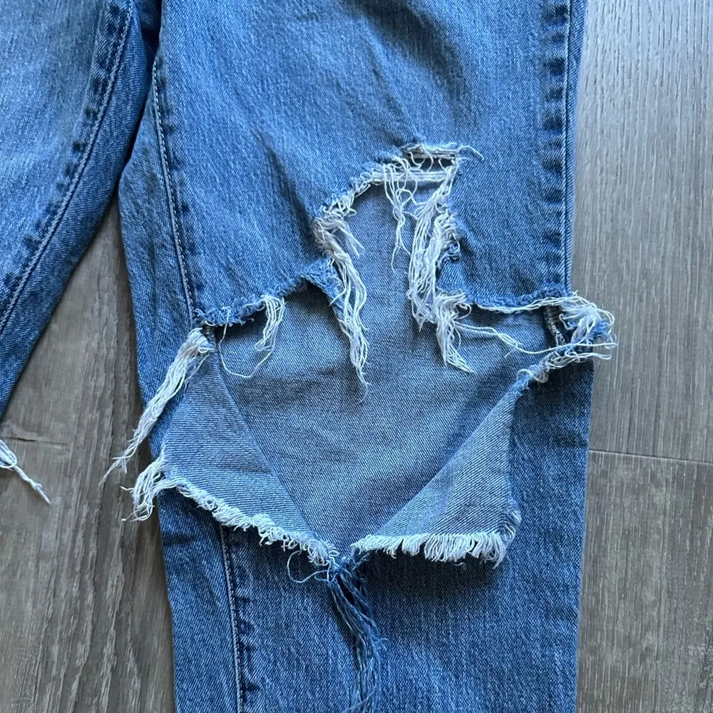 Studio Blue Distressed Blue Straight Leg Jeans Size 30 - Image 2