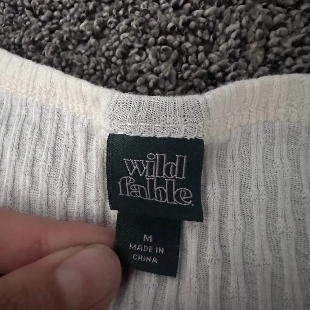 Wildfable Crop top size M 0011 - Image 3