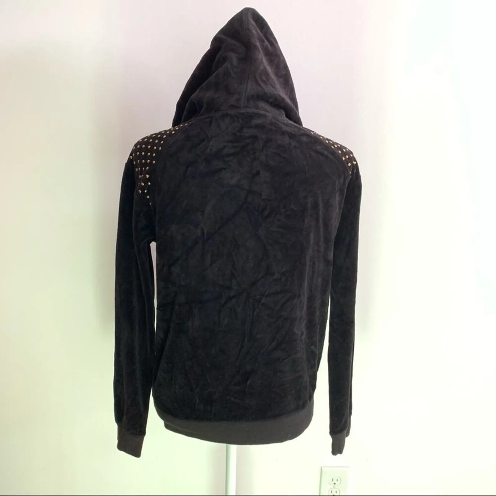 Juicy Couture S Gold Studded Black Crushed Velour Velvet Hoodie Pullover Top S - Image 2