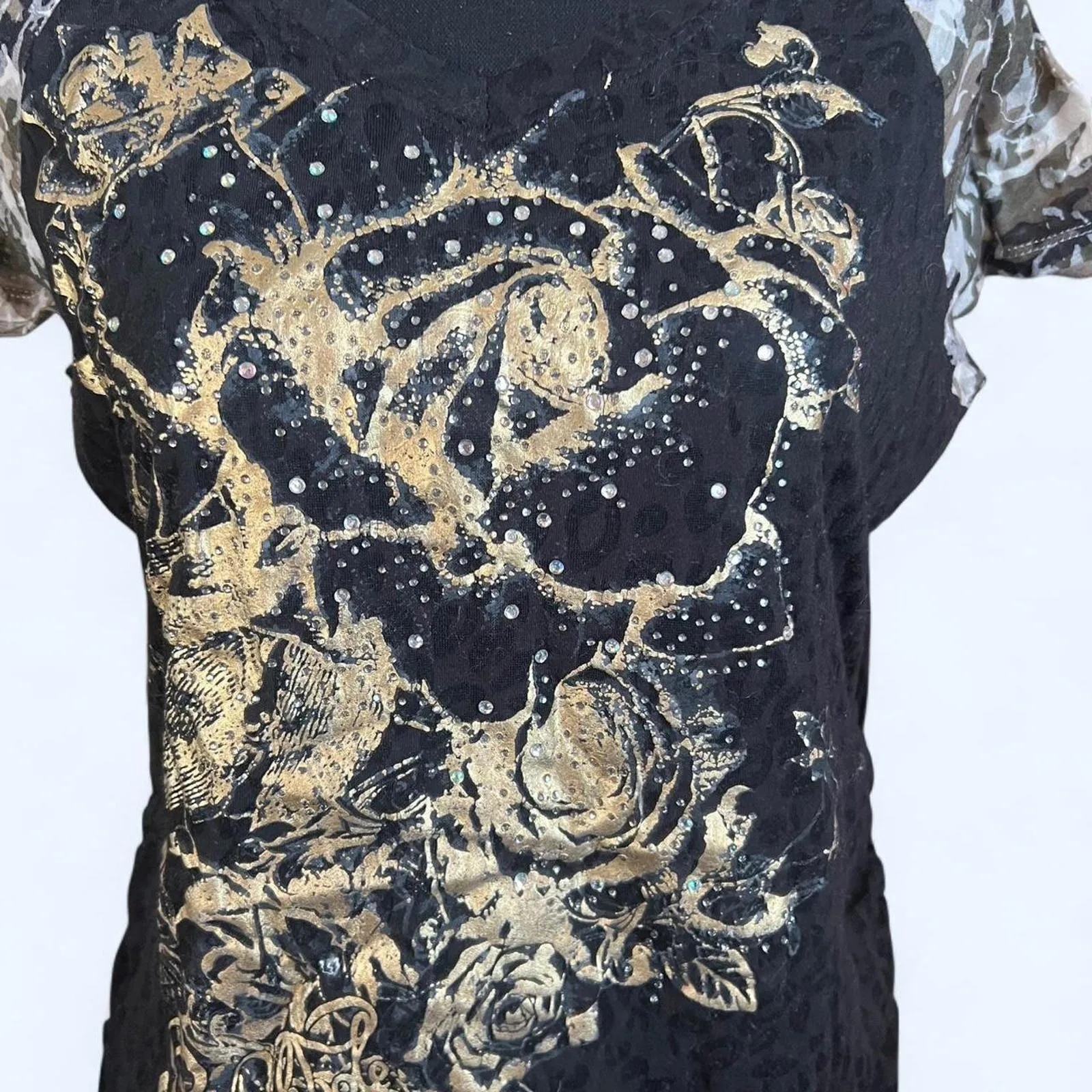 Vintage 2000s Southpole black and gold rhinestone rose shirt - Image 2
