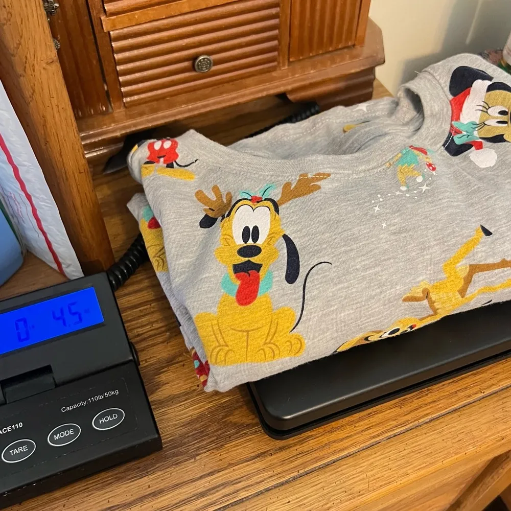 Disney 100 Character Christmas Shirt Sleeve T Shirt Juniors XXL Gray Stitch - Image 8