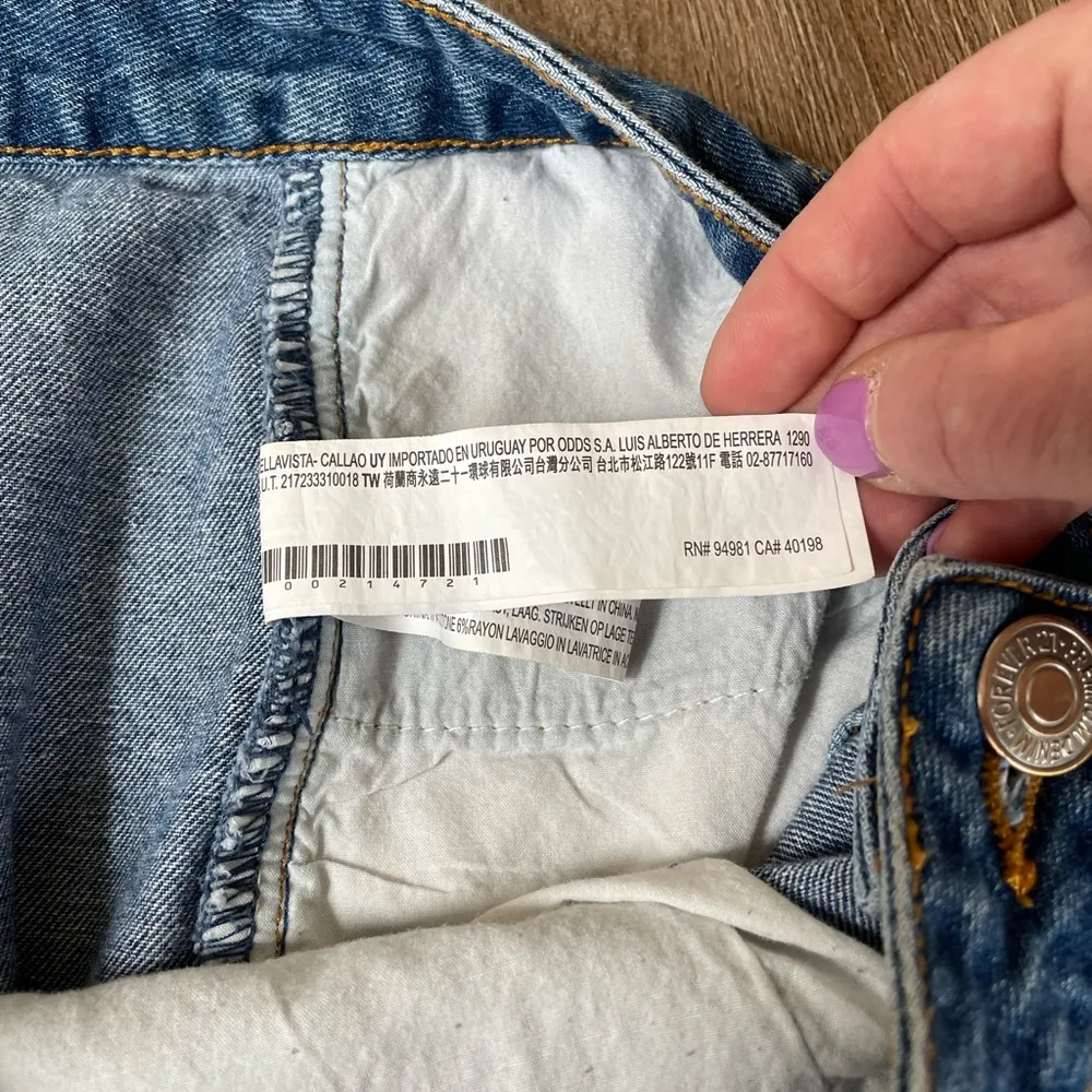 Forever 21 Distressed Denim mini jean skirt - Image 9