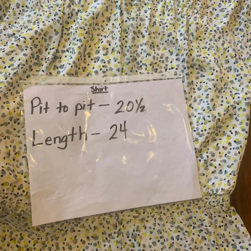 Karri Blue Blouse NWT Large White Nlue Yellow Brown Watercolor Dots - Image 4