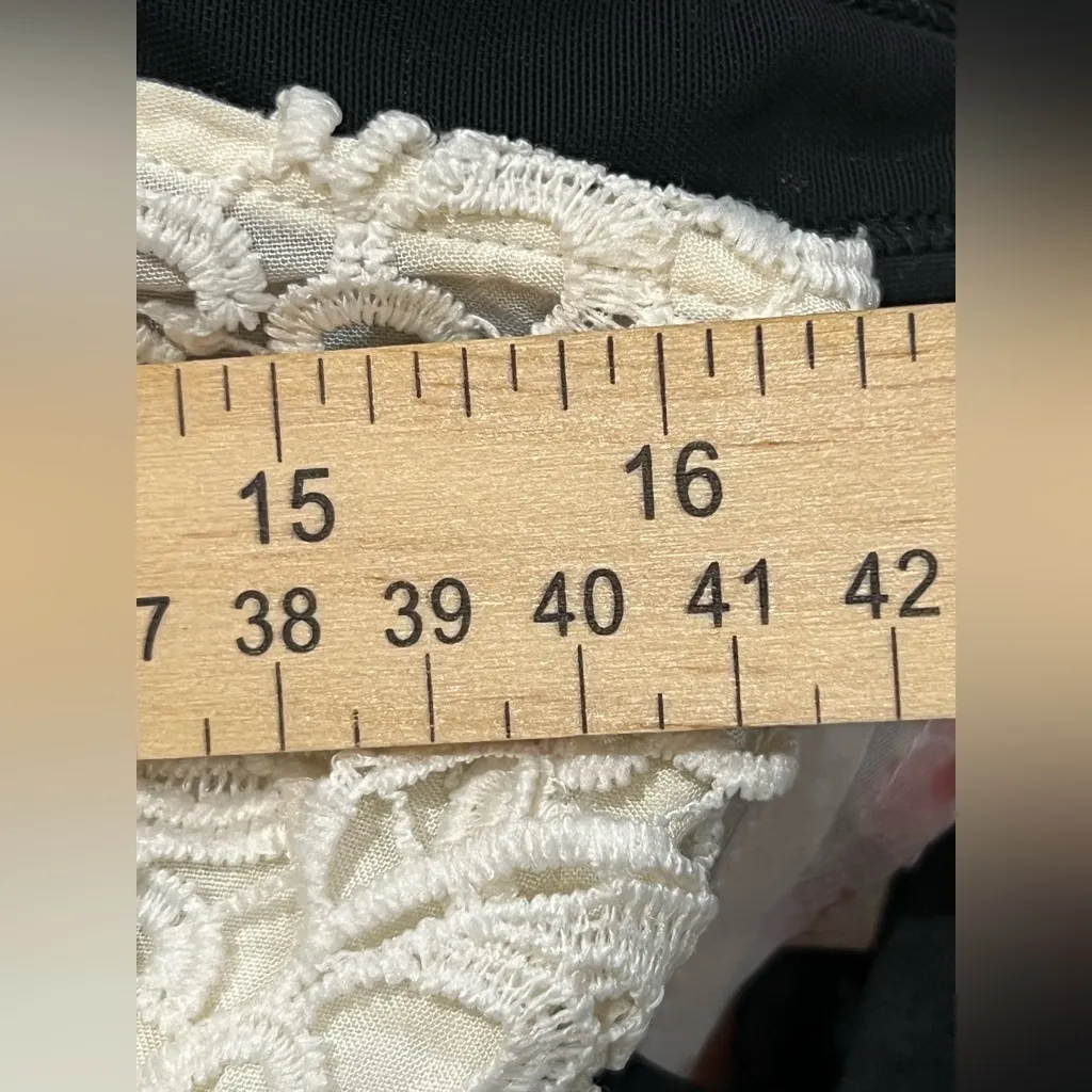 Kendall & Kylie Women’ Lace Strappy Dress Ivory size S - Image 9