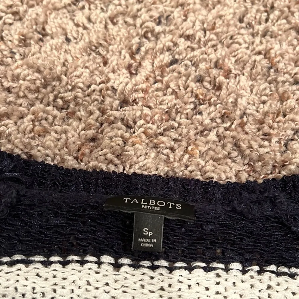 Talbots Petite Black & White Sweater - Image 7