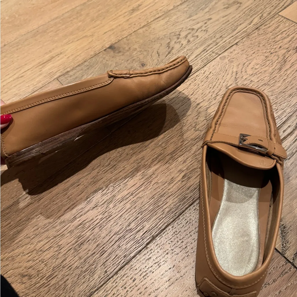 Tod’s Leather Driving Loafers Size 37.5 - Image 6