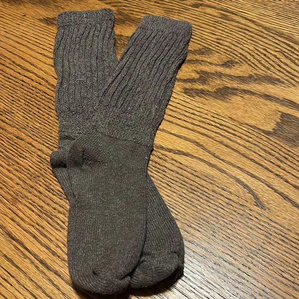 Women’s Vintage Ash Brown Slouch Socks. Gently used. Smoke free home. - Image 4