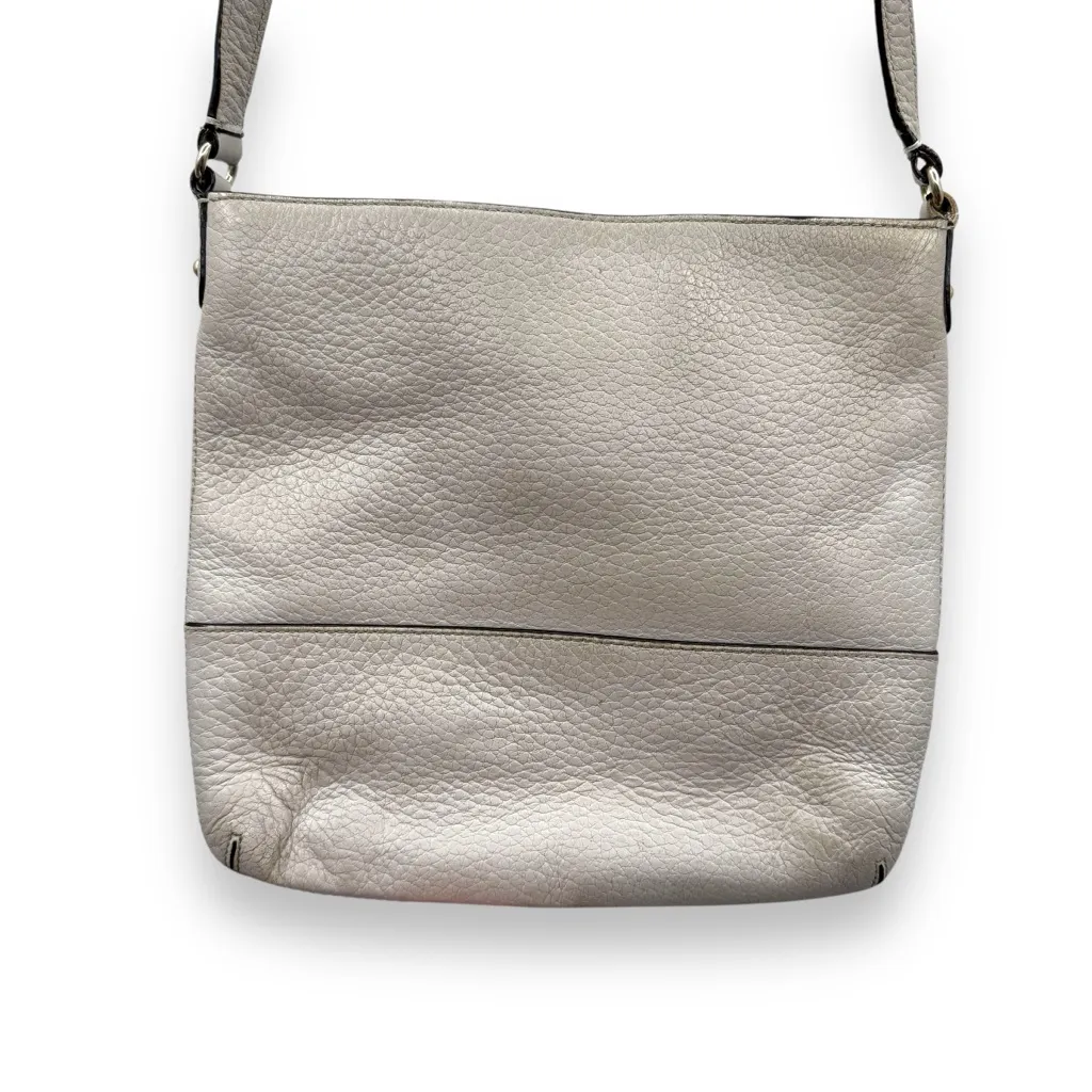 Kate‎ Spade Bag Bay Street Cora Pebbled Leather Beige Gray Crossbody - Image 3