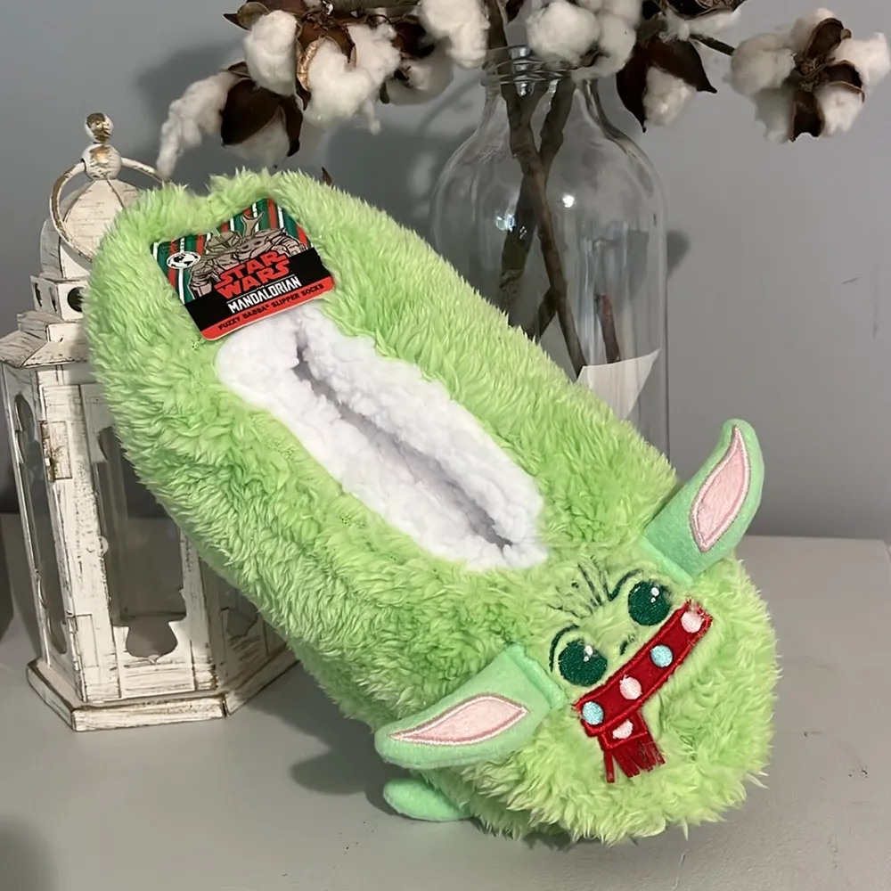Star Wars Mandalorian Slippers Christmas Fuzzy Babba House Shoes Green One Size - Image 3