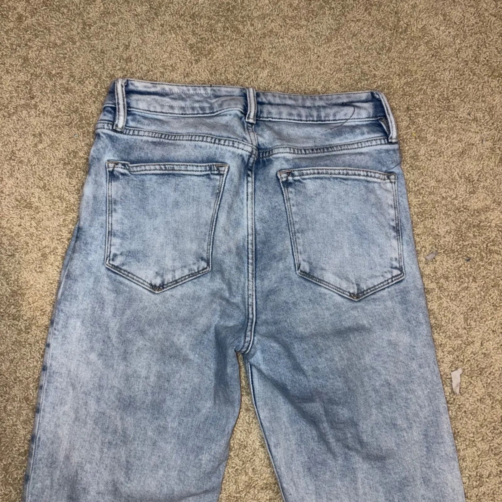 AllSaints Imogen High-Rise slim straight Jeans Light Wash Distressed Size 27 - Image 3