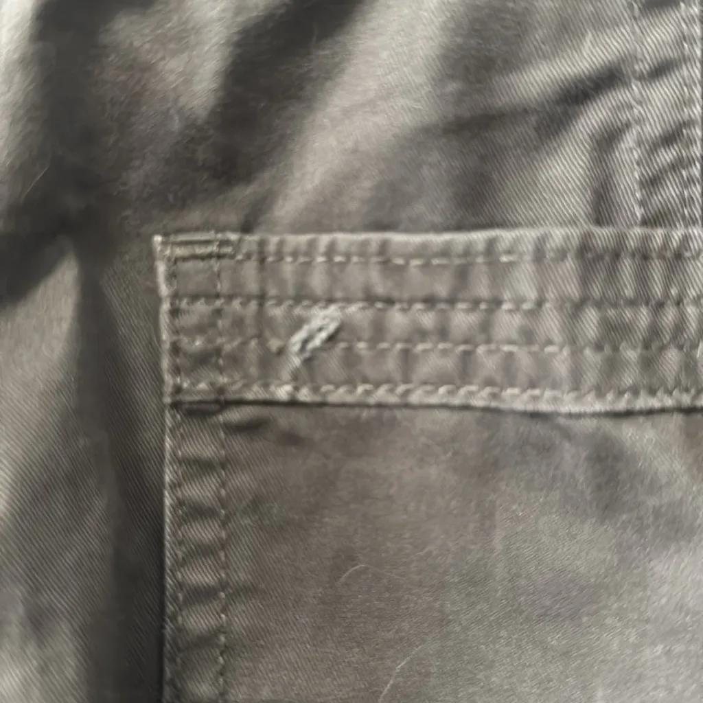 Abercrombie & Fitch Brown Cargo Pants in Size 10 or Size 30 - Image 6