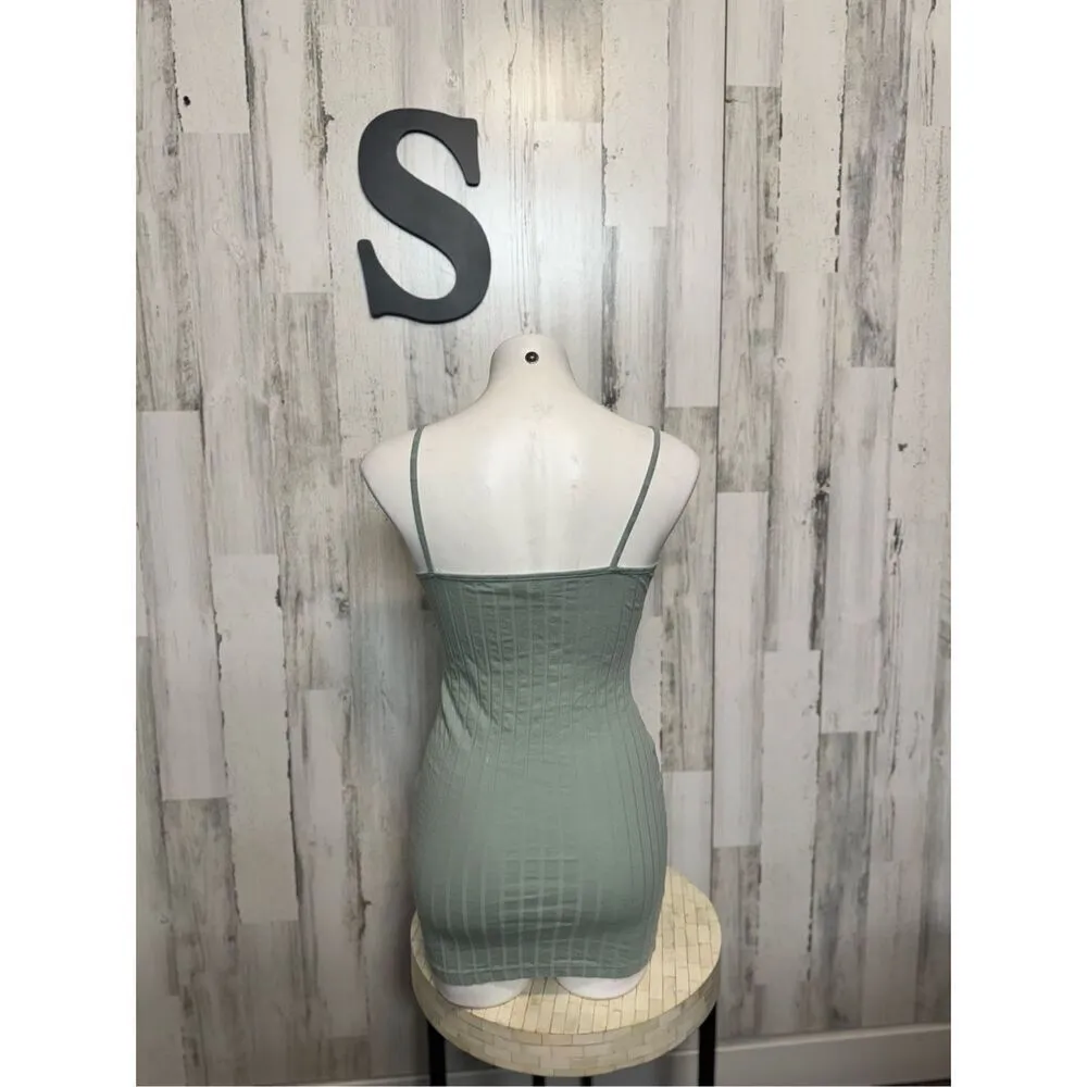 SheIn Mint green dress - Image 4