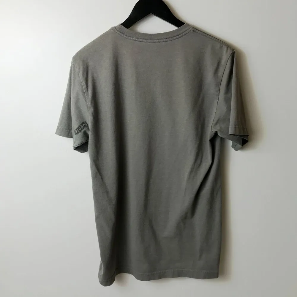 00s Vintage Volcom T Shirt Stone Classic Surf Active Graphic Tee Short Sleeve - Image 2