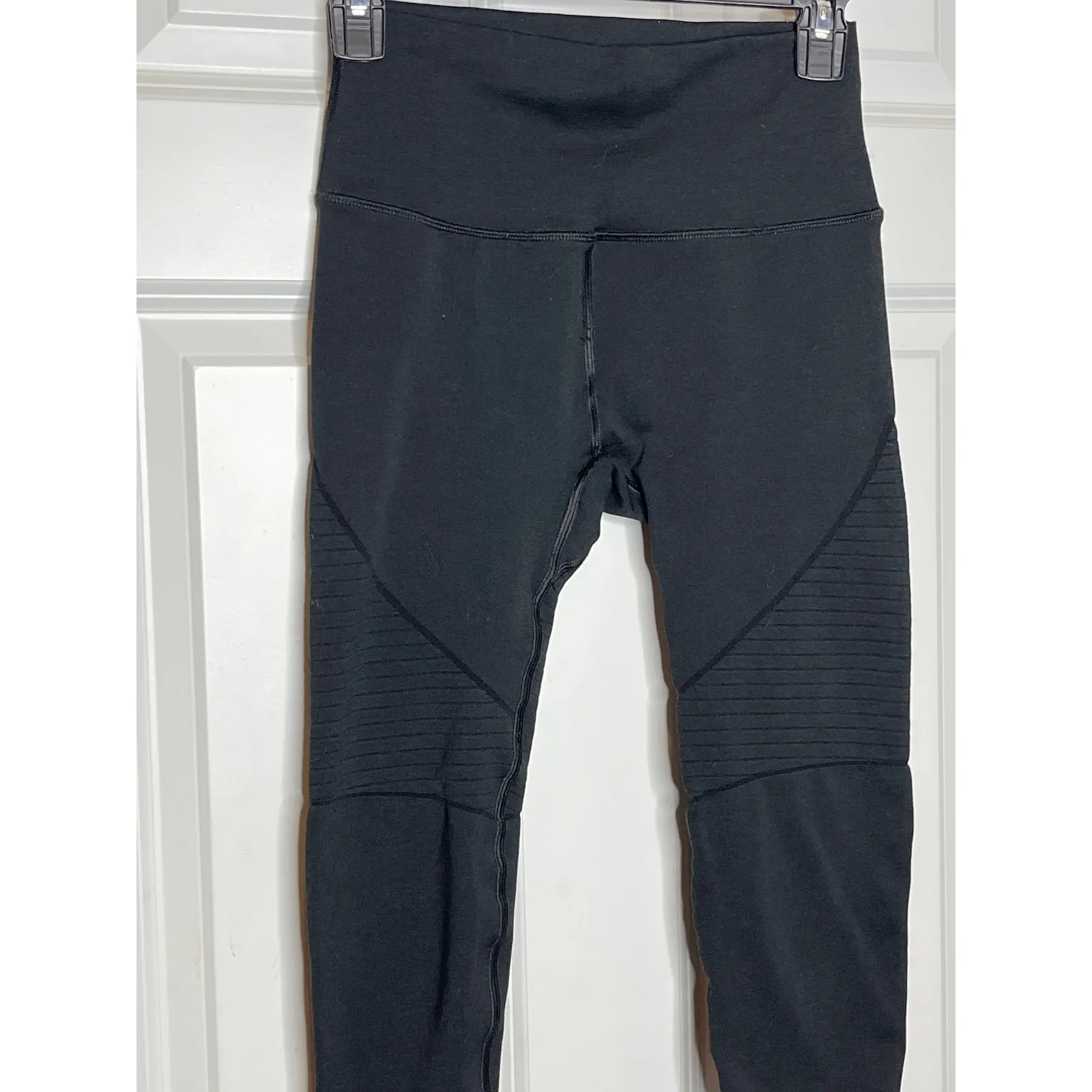 Alphalete Revival Seamless Black Moto Leggings Size Small High Waist - Image 3