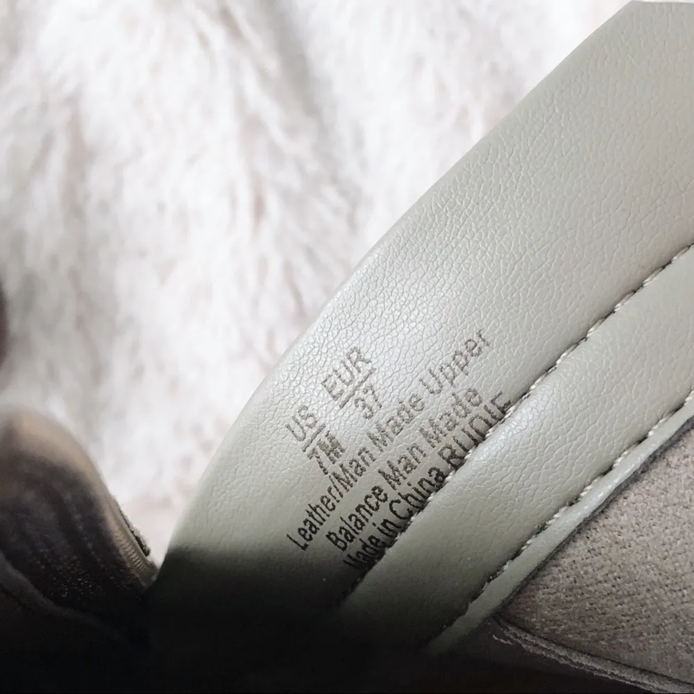 NWOT Rudie Studded Fringe Booties 7 - Image 5