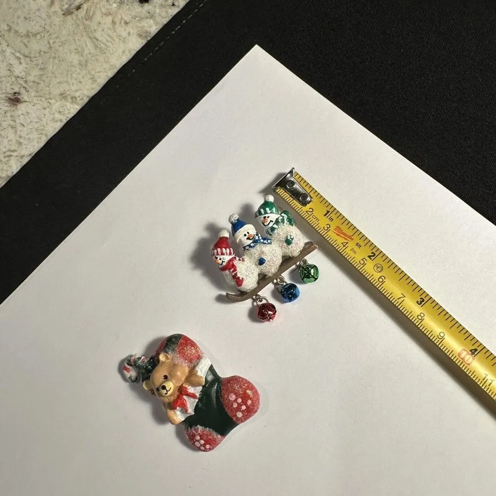 Christmas Holiday Brooch Pins Lot Of 2 Snowman / Teddy Bear In Stocking - Image 7