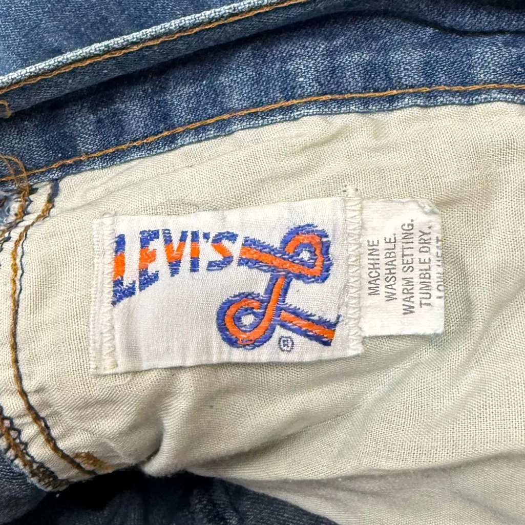 Vintage 70s Women’s Levi’s Orange Tab flared jeans size 25 - Image 6