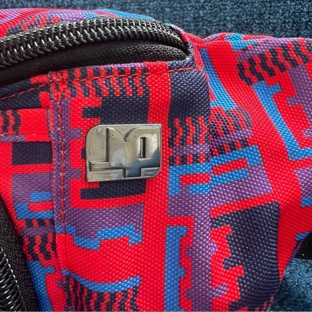 Teva Jammypack Fanny Pack Stereo Speakers Retro 90’s Red and Blue - Image 8