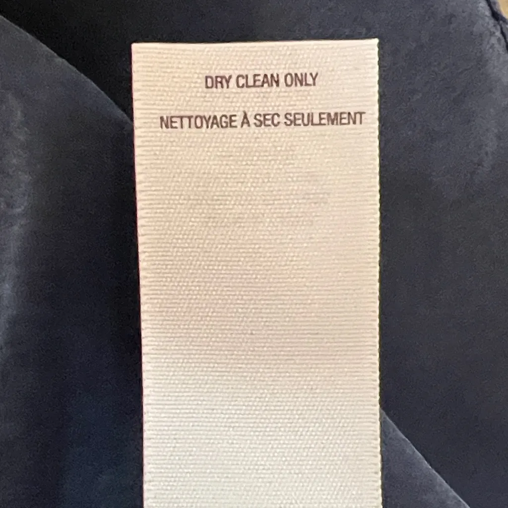 Juicy Couture Silk Dark Blue Sleeveless Blouse - Image 8