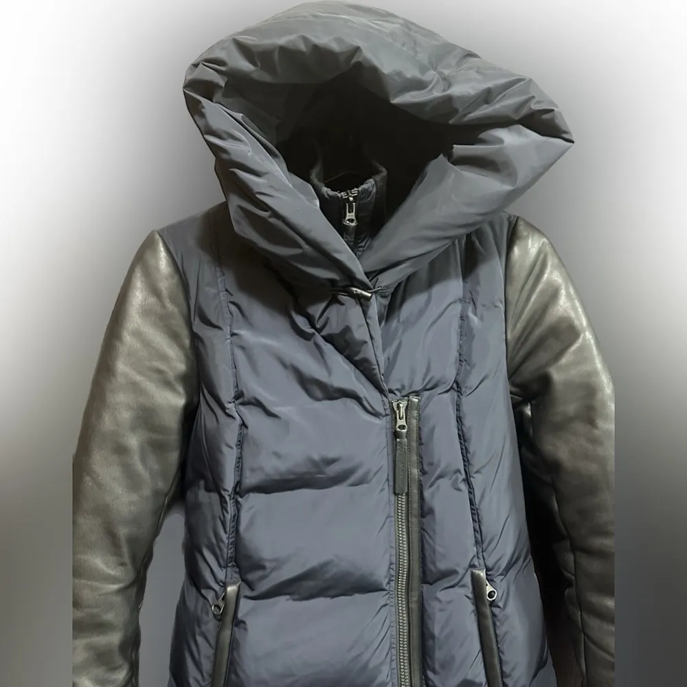 Mackage Leather Sleeves Navy Blue/Black PUFFER Jacket Size XS EUC - Image 2