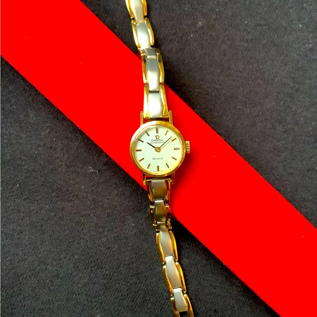 ULTRA CUTE OMEGA AUTOMATIC watch 🔥🔥🔥 Gold - Image 7