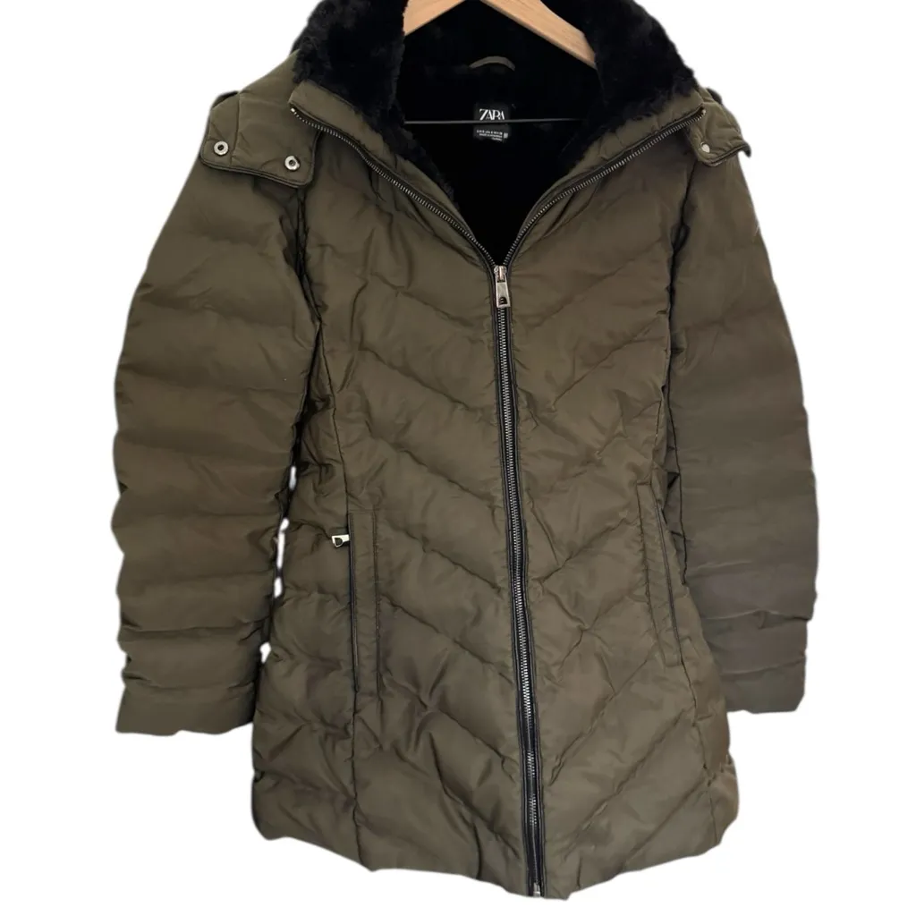 ZARA Longline Puffer Coat Green Faux Fur Removable Hood Small Down Feather Fill - Image 3