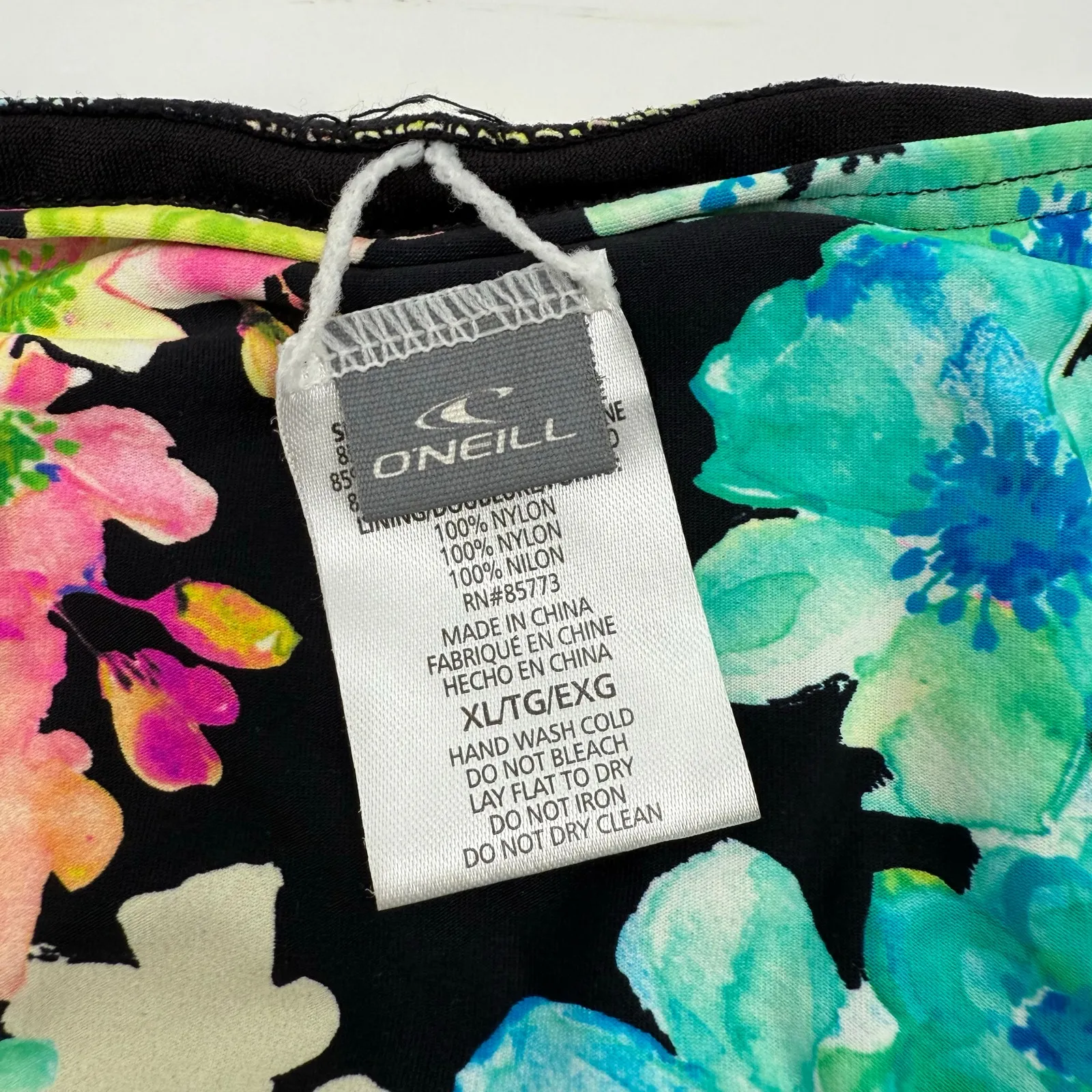 O'NEILL Bikini Bottoms Size Extra Large NEW Black Floral Swim Beach Surf NWOT - Image 3