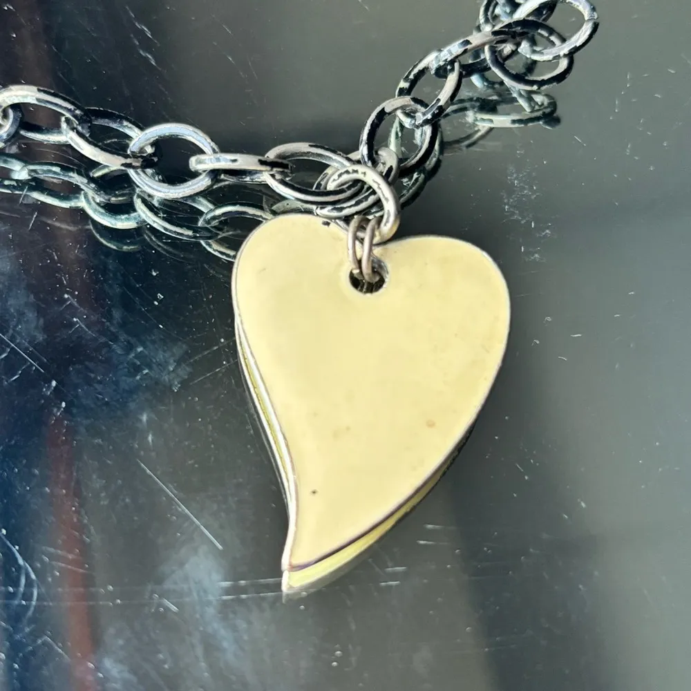 Stylish Gold and Silver Heart Charm Bracelet - Image 10