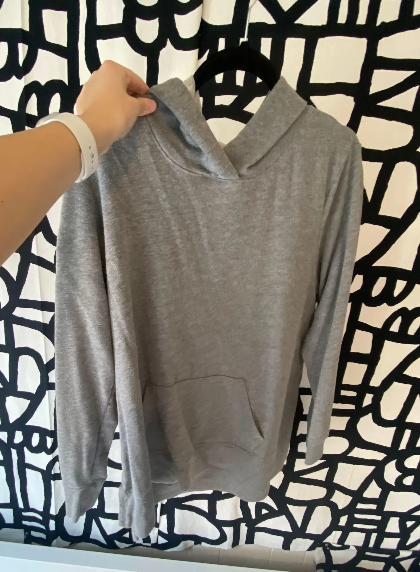 Gray Hooded Pullover Size L - Image 3