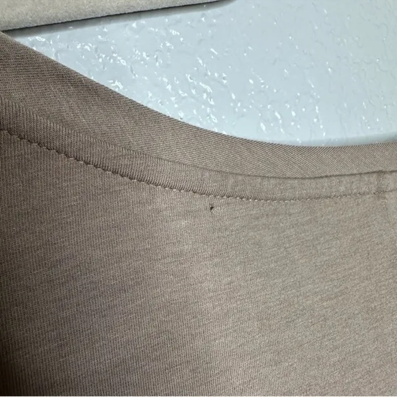 Garnett Hill Women's Thnic Top Silk Trim Beige Tan‎ Long Sleeve Blouse size M - Image 8