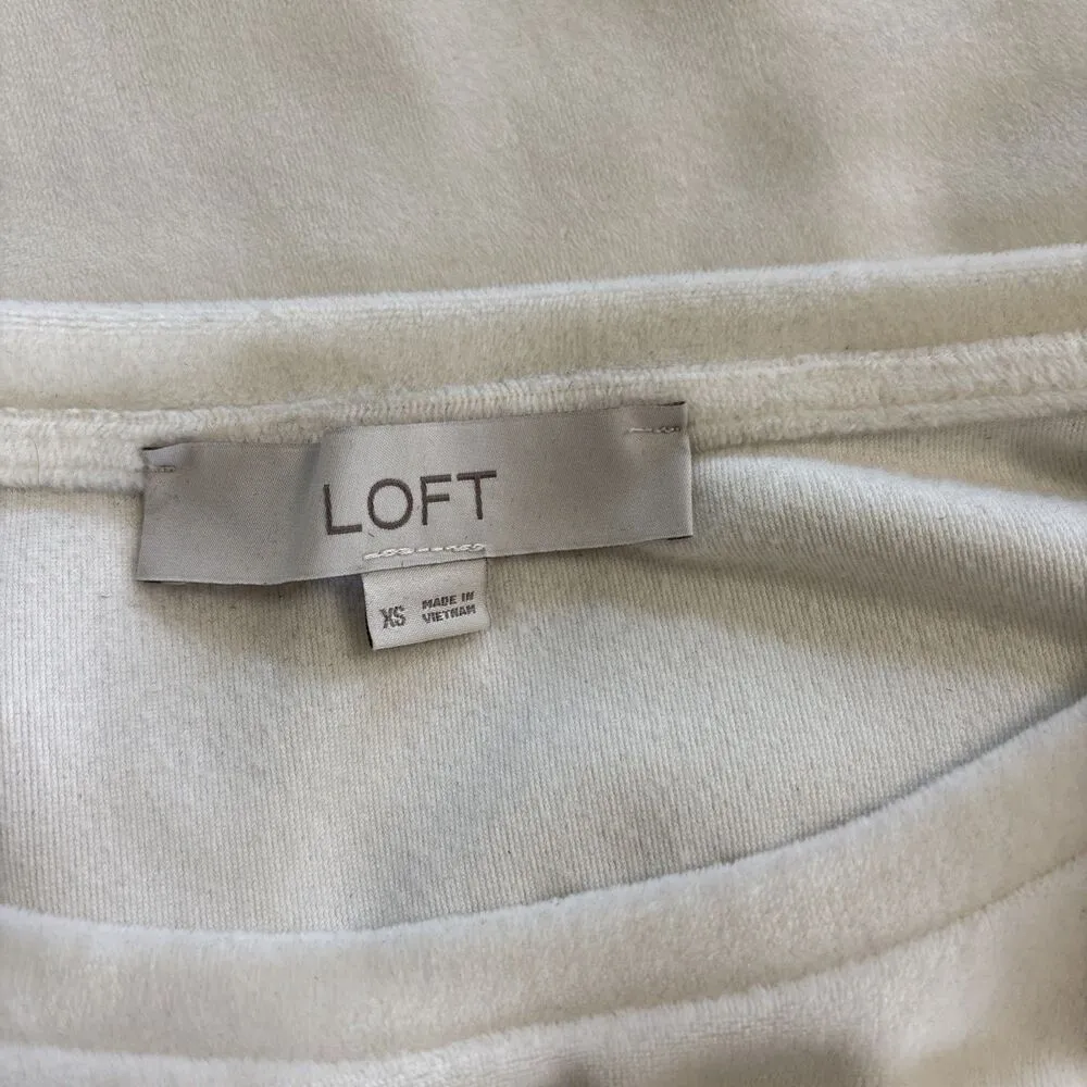 Loft Ivory Stretchy Velour  Top Shirt Short Sleeve flutter XS - Image 4