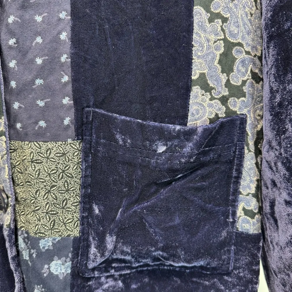 Vintage Y2K 90s Blue Velvet Patchwork Mixed Print Button Front Jacket Size M - Image 4