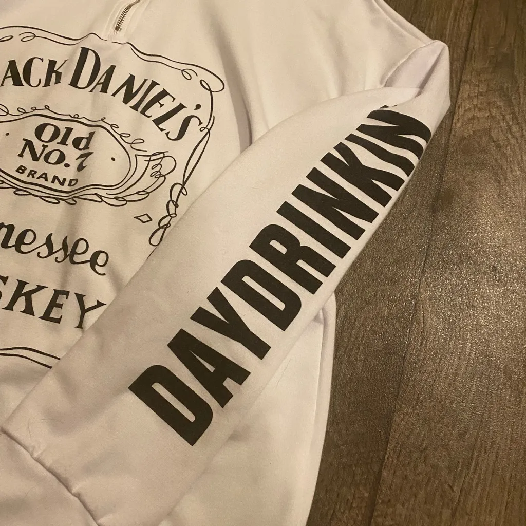 Jack Daniel’s Day Drinkin White Mock Neck Pullover Sweatshirt Women’s M Size M - Image 3