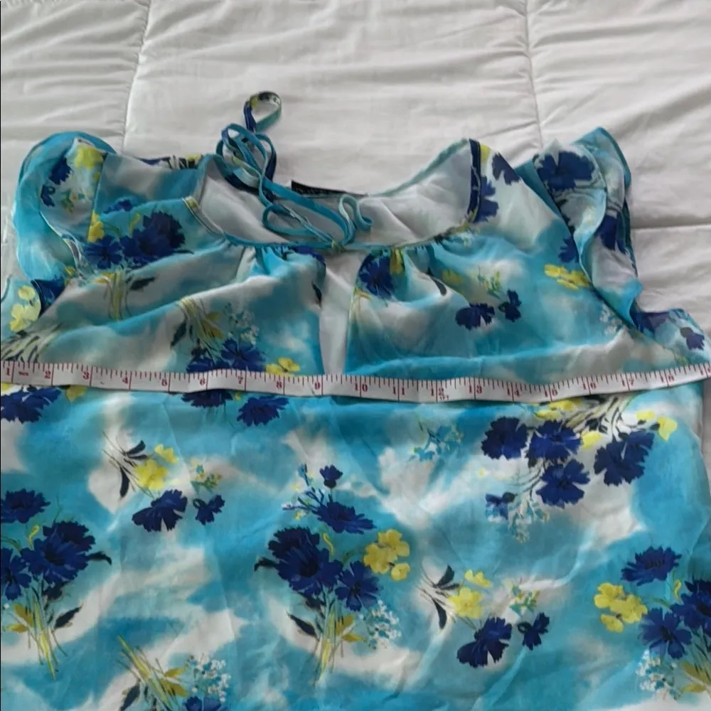 Amanda Uprichard Blue and Green Flutter Sleeve Blouse - Image 4