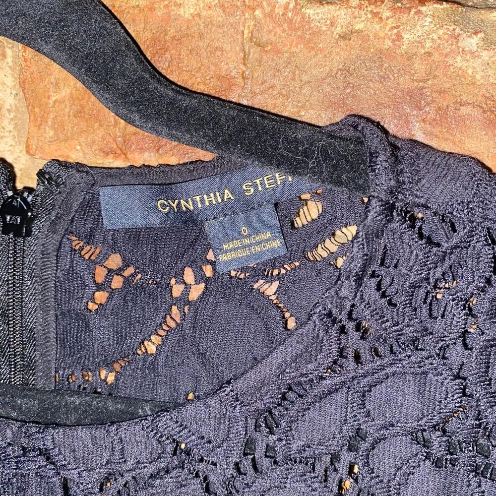 Cynthia Steffe Black Floral Lace Sleeveless Mini Sheath Dress Women's Size 0 - Image 4