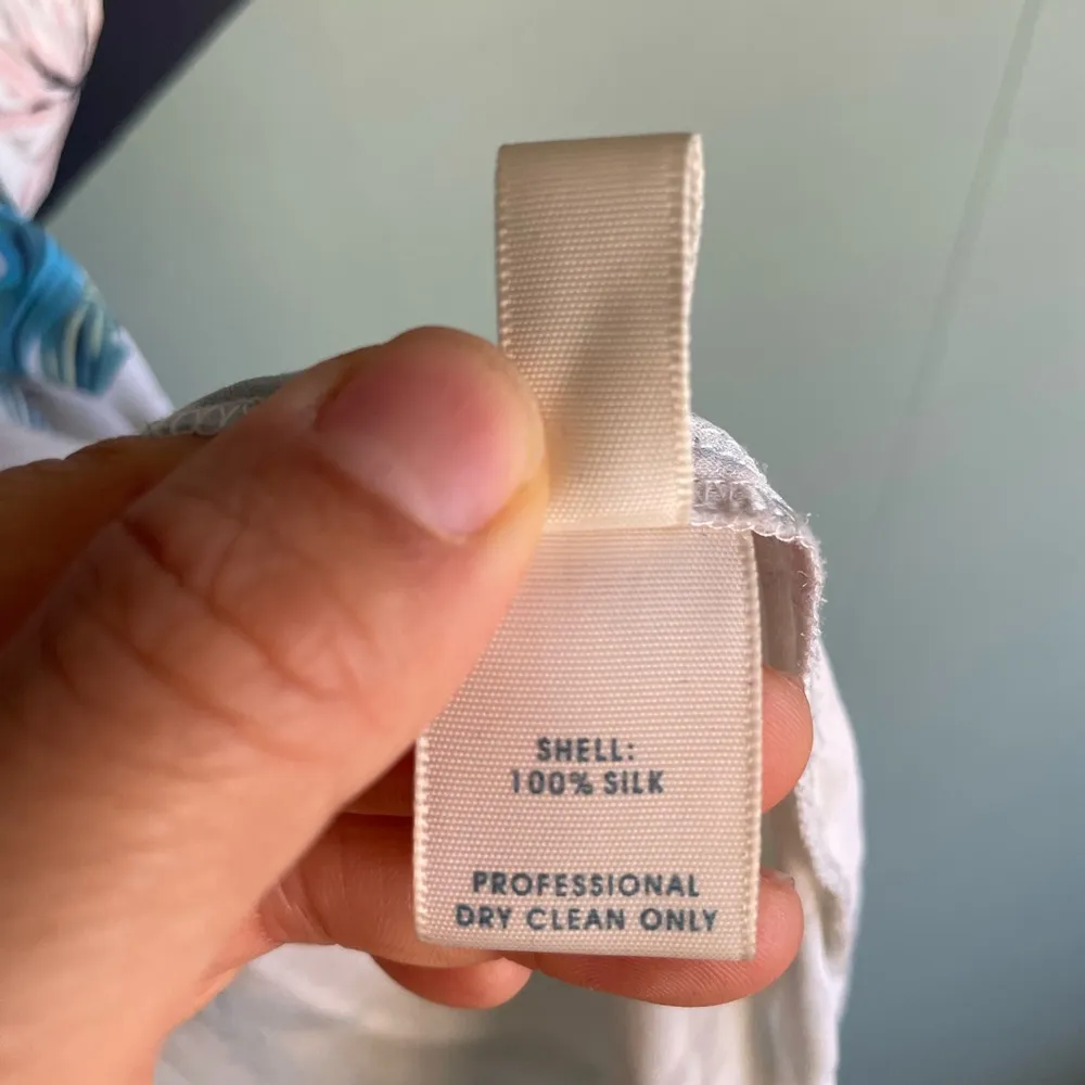 Rebecca Minkhoff 100% Silk Sleeveless Floral Print Blouse w/ Neck Tie Sz 2 - Image 7