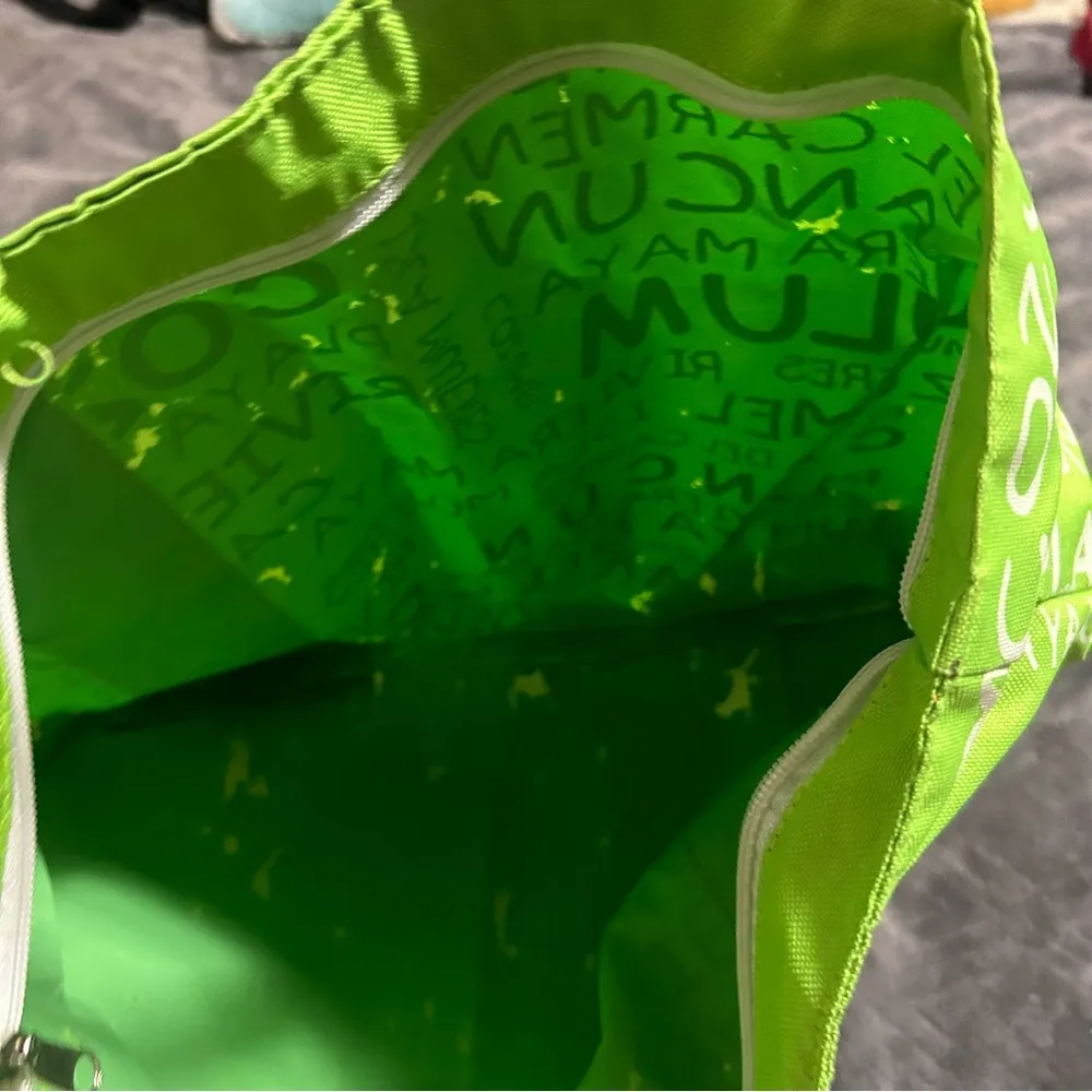 Green tote bag - Image 3