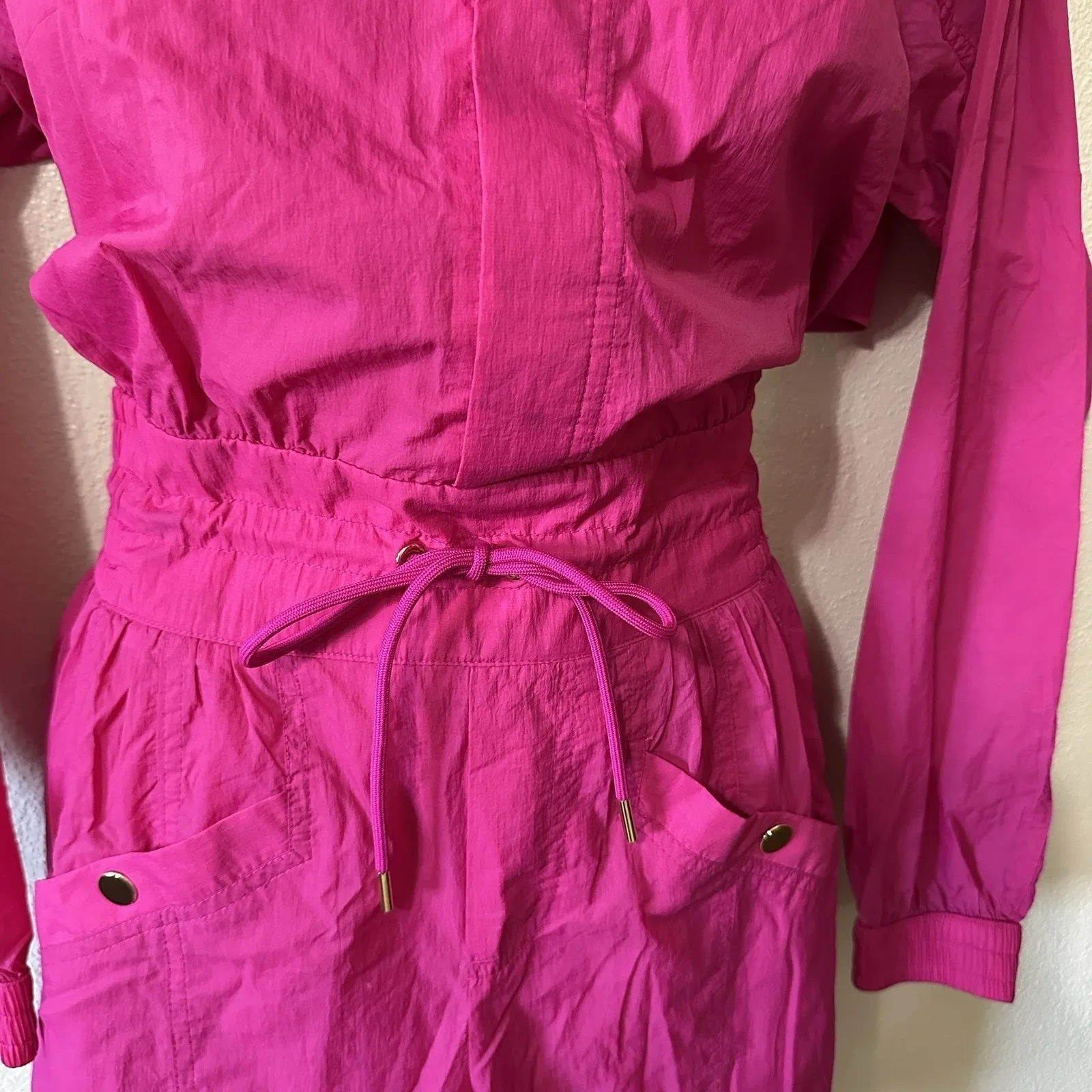 Athleta x Alicia Keys Sz 0 Hot Pink Nylon Utility Jumpsuit Open Back Long Sleeve - Image 4
