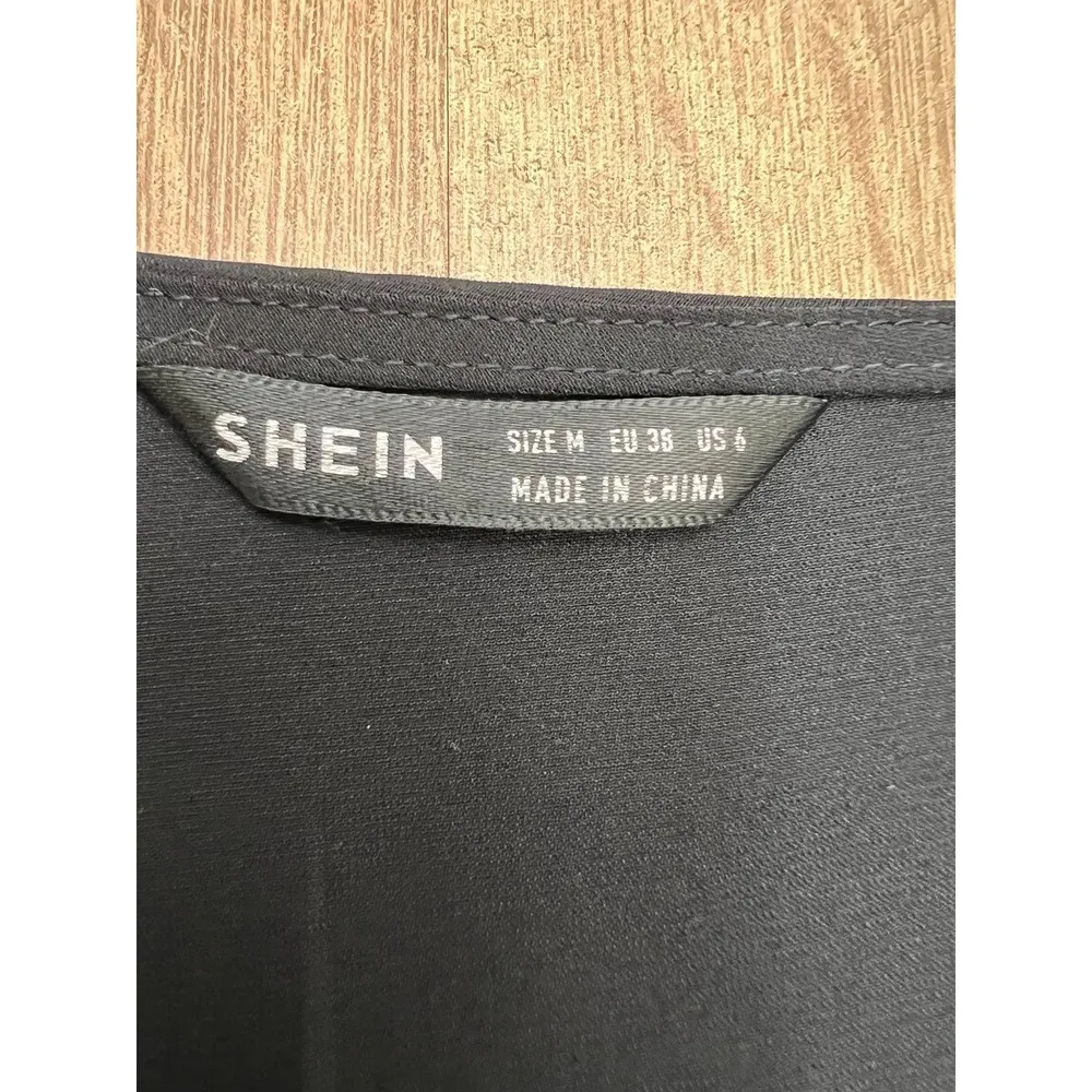 NWOT Shein Women's Black V-Neck Long Balloon Sleeve Elastic Waist Blouse, Size M - Image 4