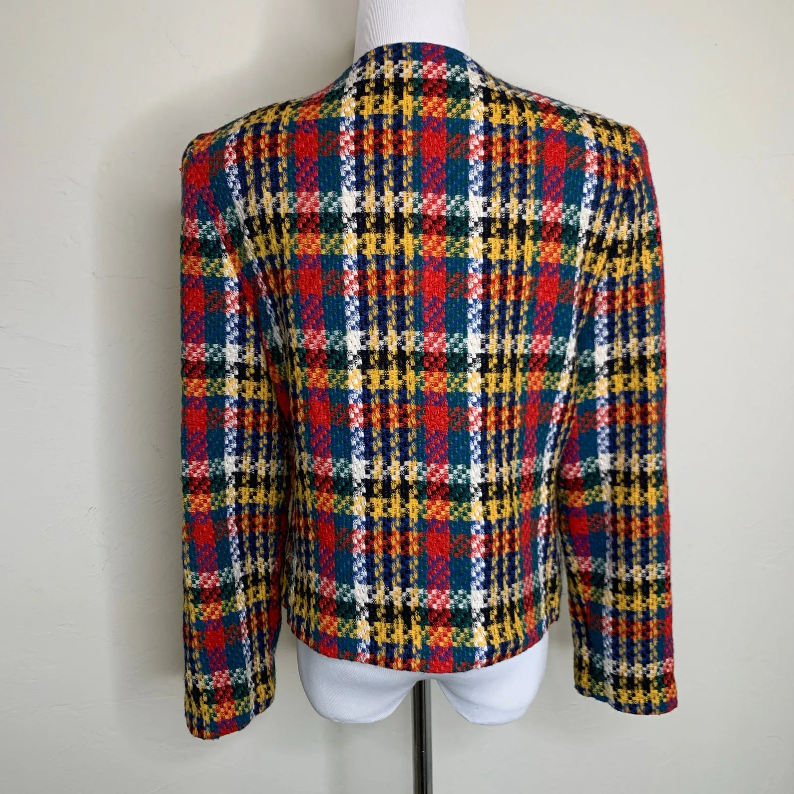 Vintage Blazer Plaid Red Green Gold Black Large Gold Buttons Sz 10 - Image 2