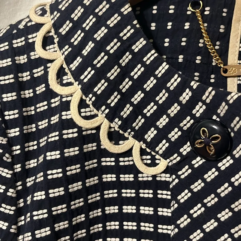 Trina Turk Cropped Quarter Sleeve Textured Patterned Lightweight Blazer - Image 5