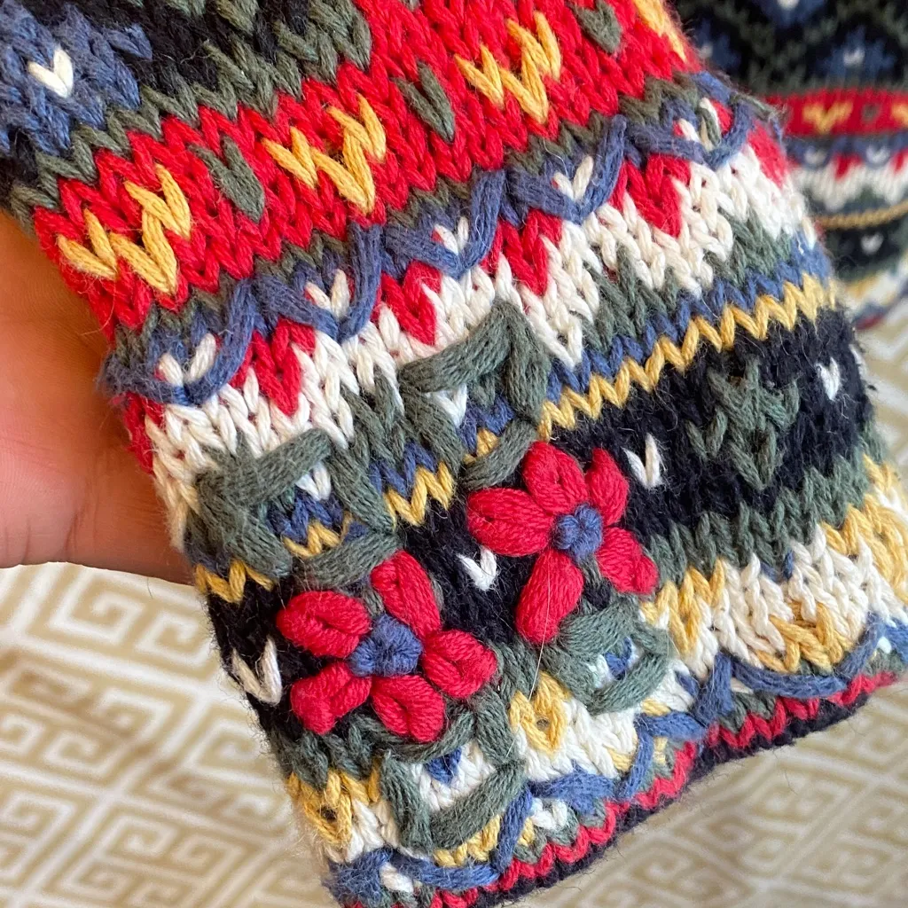 Vintage Margules knitted by hand Geometric Pattern Sweater Red Size M - Image 5