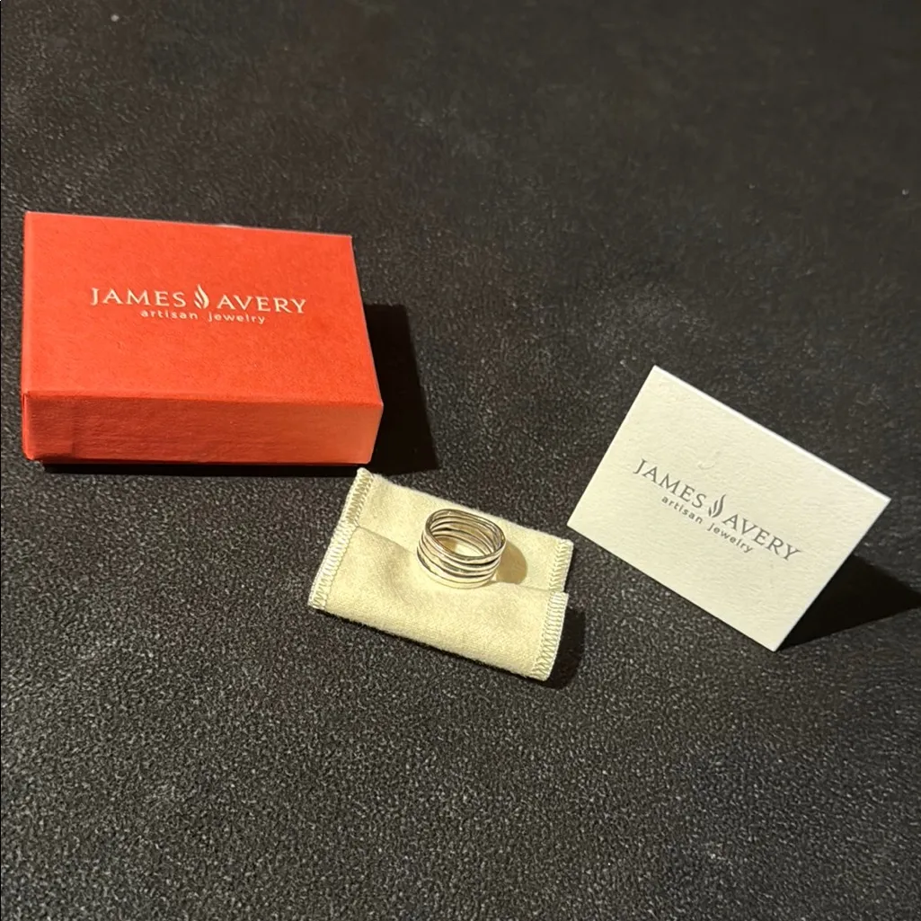 ✨Retired•James Avery Sterling Silver Band Ring•Size:7✨ - Image 2